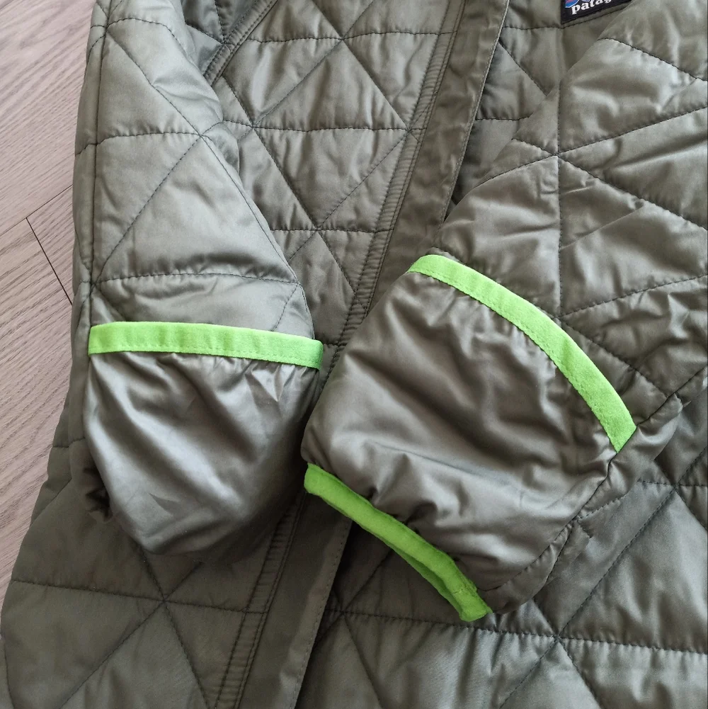 Patagonia Baby Reversible Puff Ball Bunting Green Camo Green 12-18m